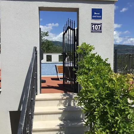 Manda * Novi Vinodolski